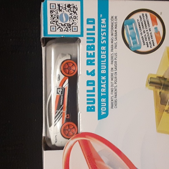 Track Builder Unlimited Stunt Set - Picture 5 of 6